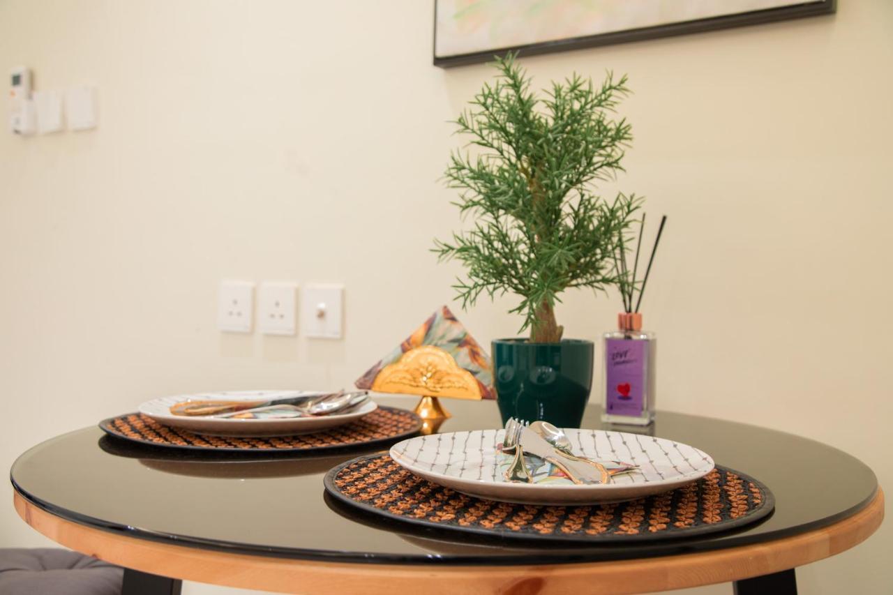 Apartment No.8-9 Relax & Enjoy Time W/manazil Alyasmin 2br/1or2ba *