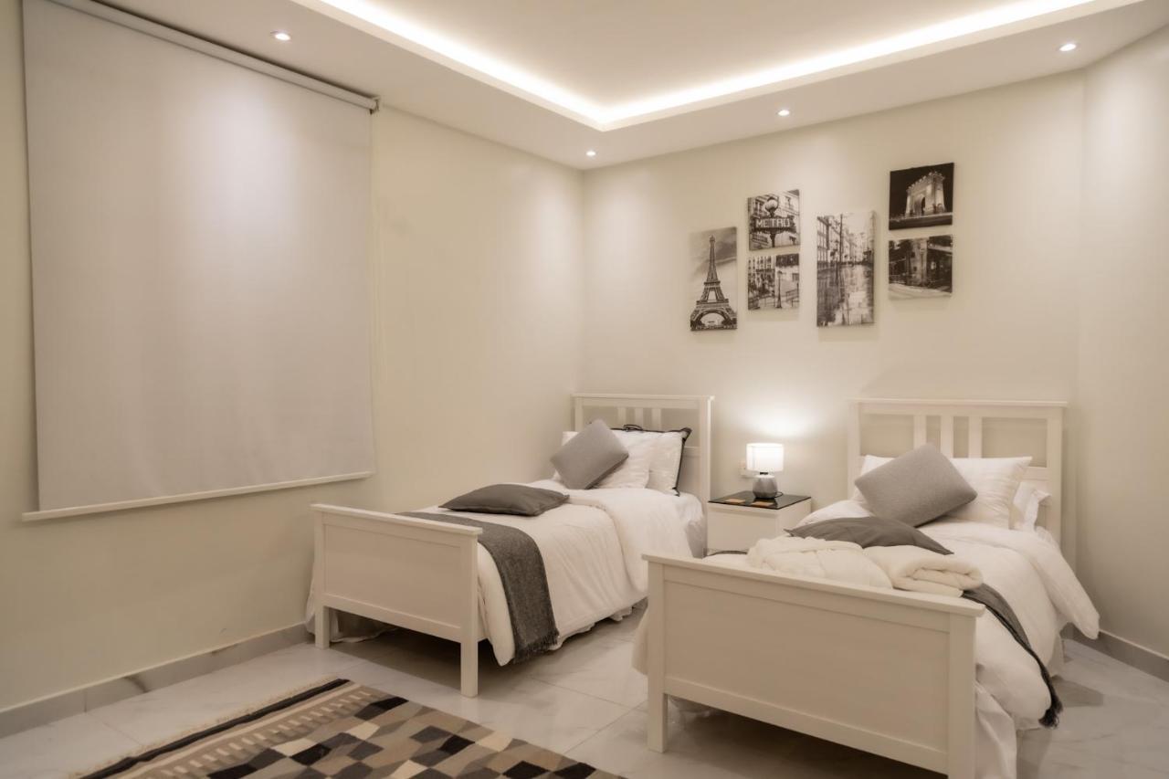 Apartment No.8-9 Relax & Enjoy Time W/manazil Alyasmin 2br/1or2ba Riyadh